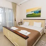 Private In Thracian Cliffs Golf & By Flat Mаnager Apartmán