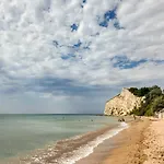 Private In Thracian Cliffs Golf & By Flat Mаnager *